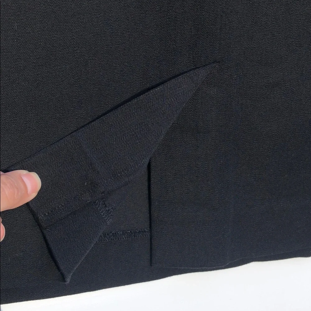 Banana Republic NWT Classic Black Women's Skirt